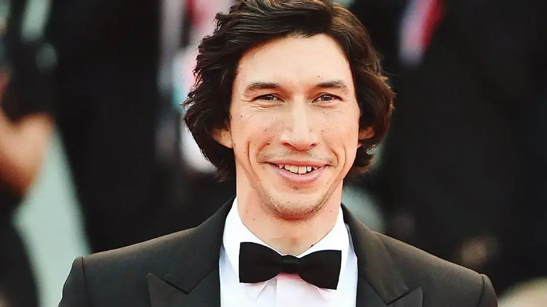 Michael Mann suma a Adam Driver para protagonizar su biopic sobre Enzo Ferrari