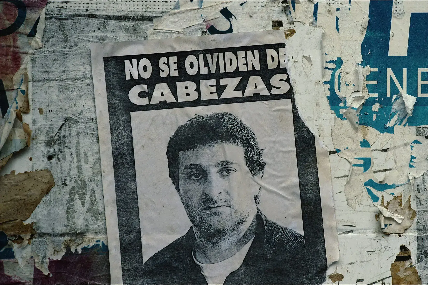 Crítica de 'El fotógrafo y el cartero: El crimen de Cabezas', de Alejandro Hartmann (Netflix)